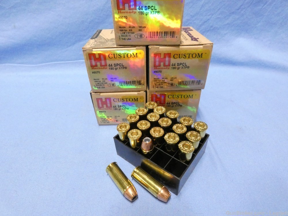 100 ROUNDS HORNADY CUSTOM .44 SPECIAL 180 GRAIN XTP #9070 *FAST SHIPPING*-img-0