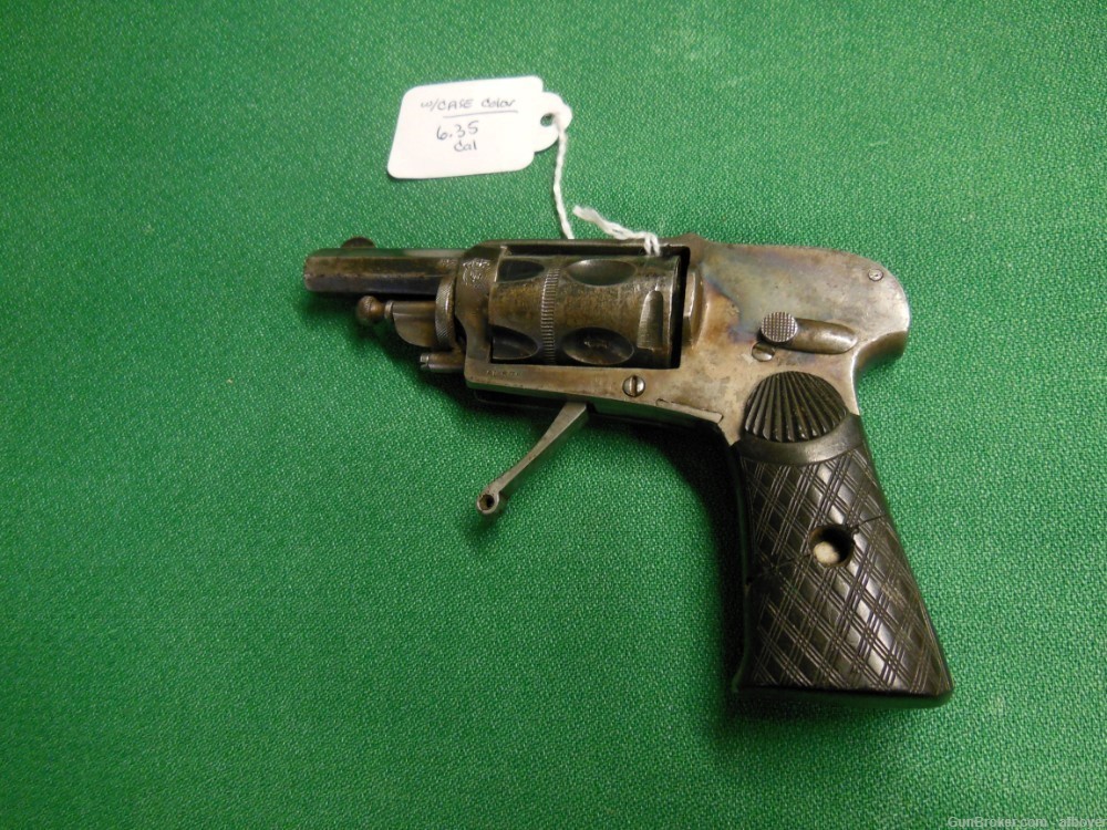 Vel Dog 6.35 Cal Revolver case color nice-img-0