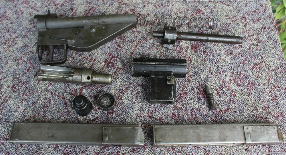 Sten MKIII M.C. Kit (Saw Cut) Machine Gun original barrel no butt stock-img-0