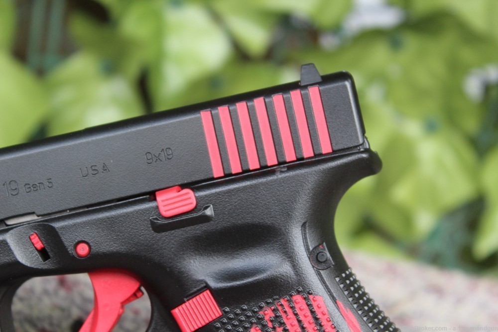 New Glock 19 Gen 5 Duracoat Custom Punisher 3 Mags Case 9mm-img-2