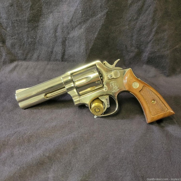 Smith & Wesson 581-img-0