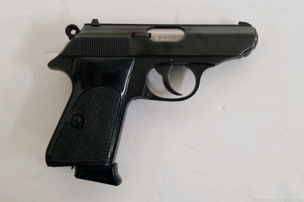 Early Interarms / Walther PPK/S Semi-Auto Pistol in 22 LR-img-0