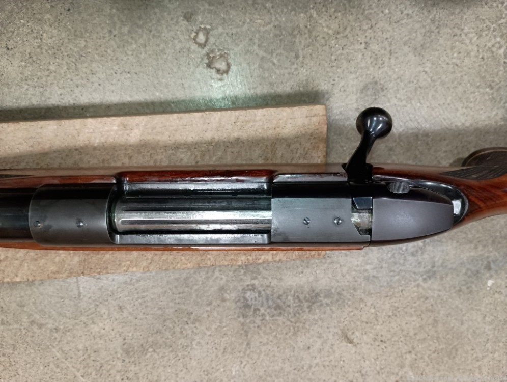 Weatherby Mark V Deluxe .300 Weatherby Mag (West German made)-img-8