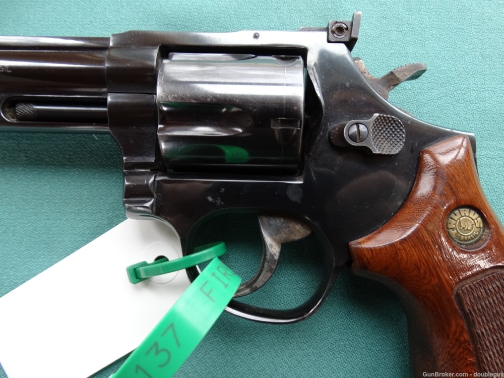 Taurus 441 revolver in 44 special-img-3