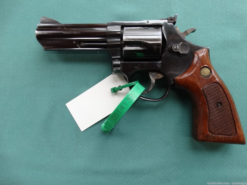Taurus 441 revolver in 44 special-img-1