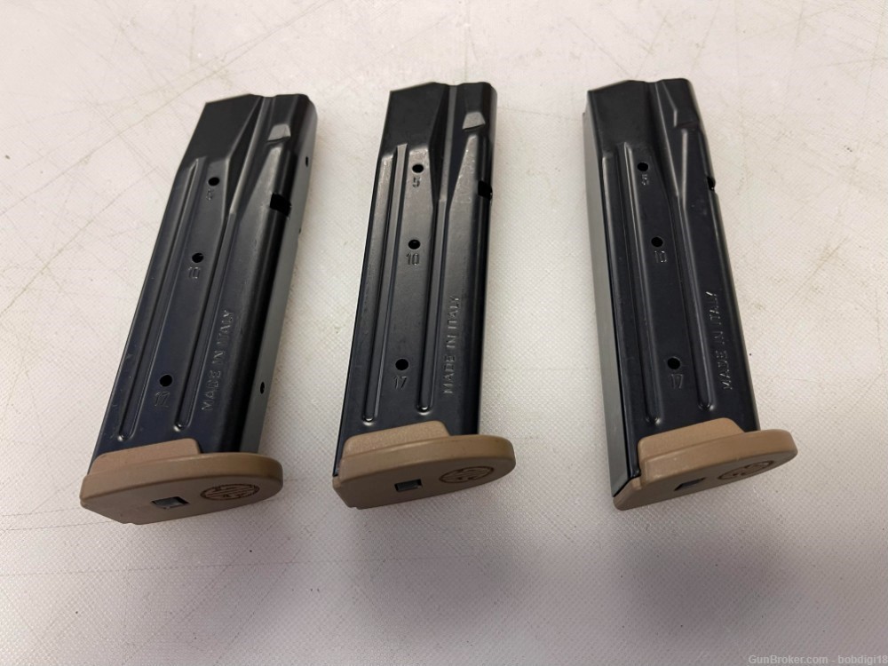 Lot of (3) Sig Sauer P320 M17/M18 17rd 9mm Factory Magazines NO CC FEES-img-1