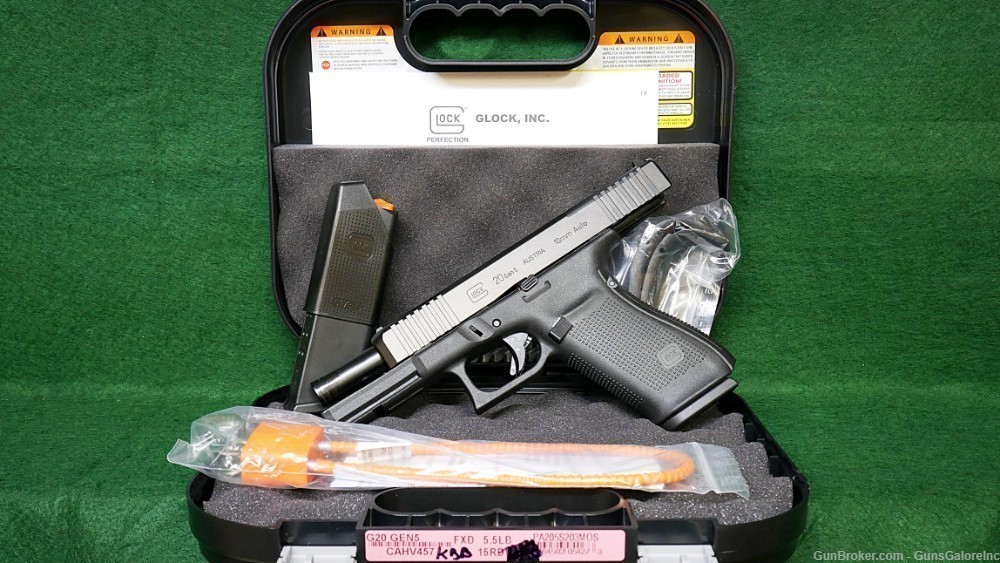 Glock G20 Gen 5 MOS With Two 15 Round Mags Gently Used-img-3