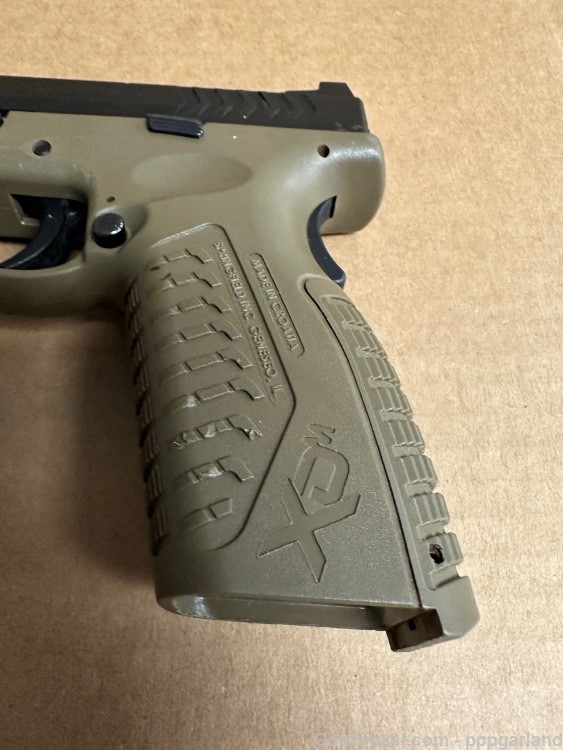 Springfield Armory XDM-9 FDE Pistol 9MM 2 -19 rd Magazines + Case-img-7