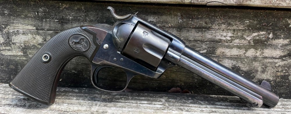 COLT SINGLE ACTION ARMY 45 COLT REVOLVER WITH BISLEY GRIP-img-0