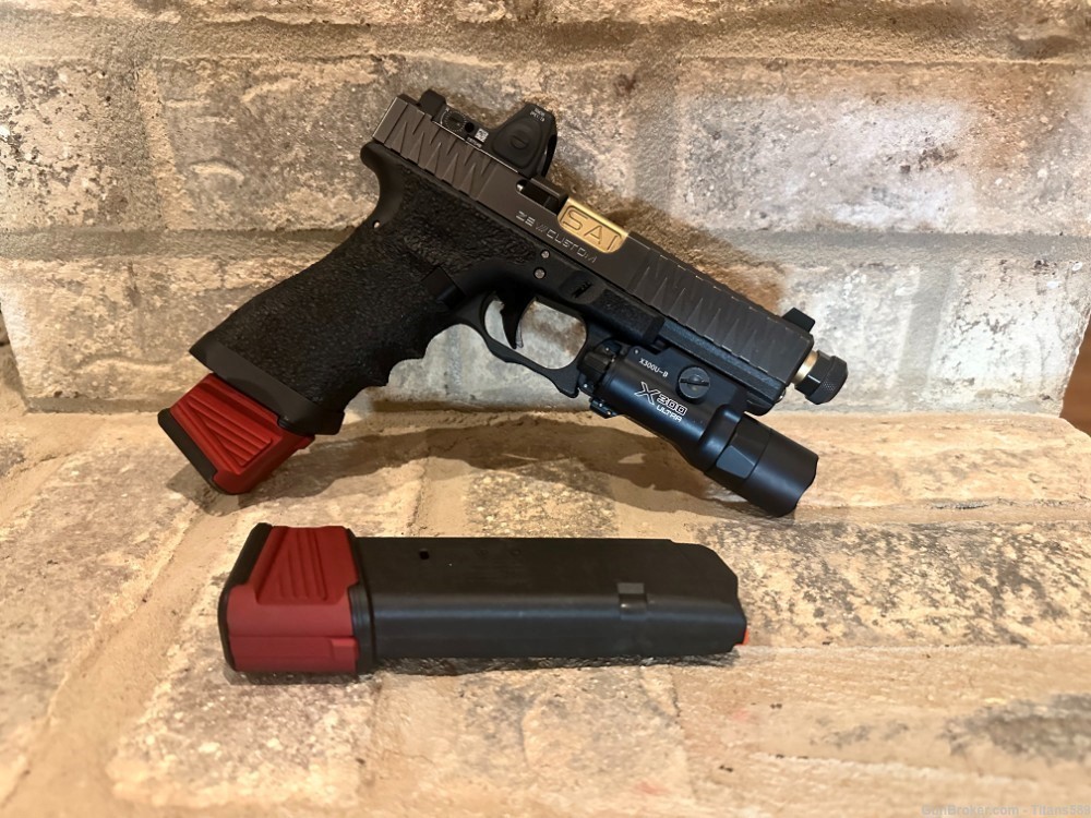 Custom Glock G17 ZEV-img-3