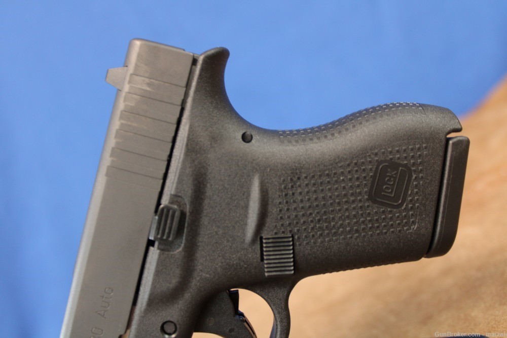 Glock G42 .380 ACP Semi-Automatic Pistol-img-1