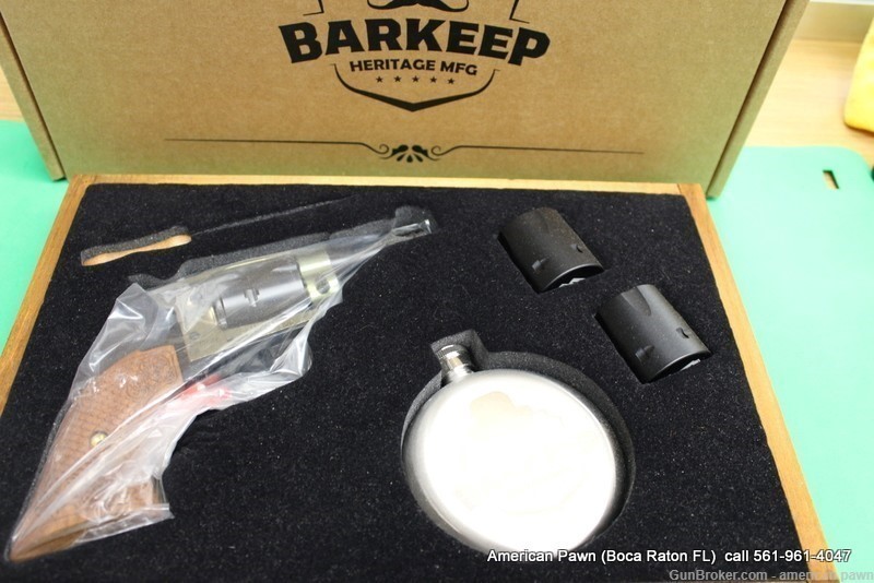 Heritage Barkeep 22LR 2" 6rd W/ Display Case/Flask/Shot Glasses Revolver-img-2