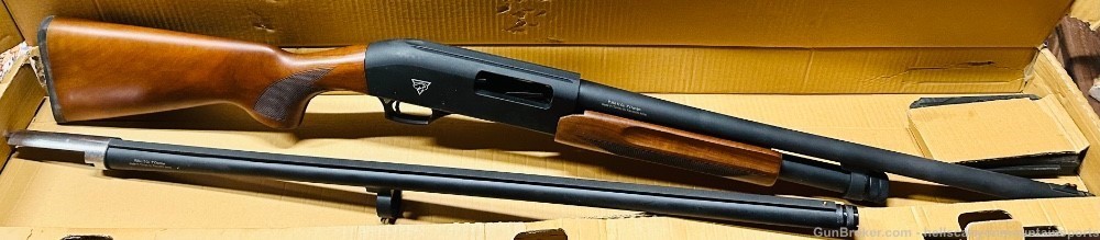 New Puma Pump Combo Shotgun 12 Gauge 28 in. & 20 in w/ Walnut Stock -img-0