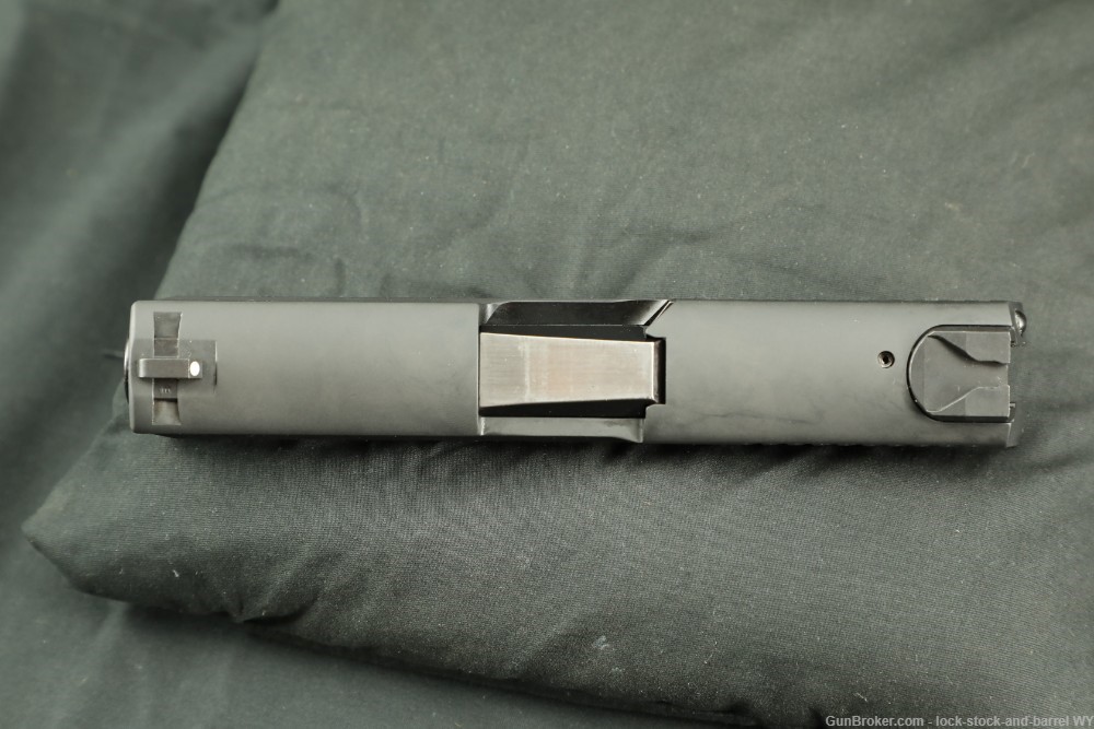 Sig Sauer P250 .40 S&W Semi-Auto Pistol w/ 9mm & .45 ACP Conversion Kits-img-43