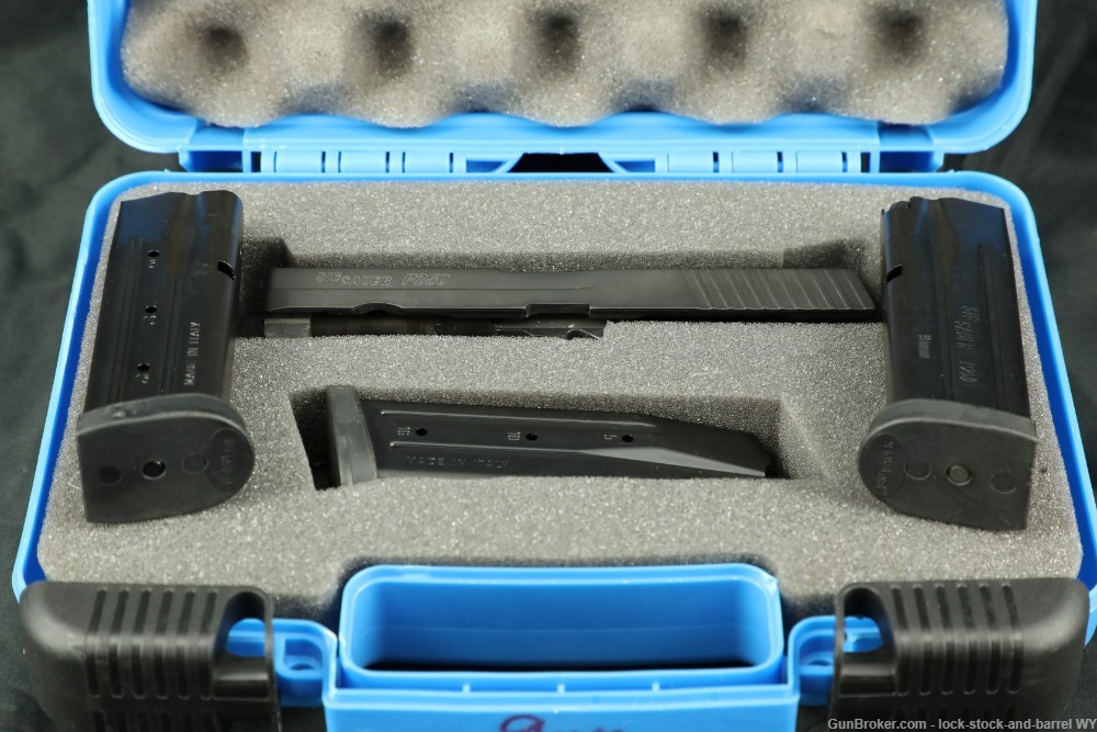 Sig Sauer P250 .40 S&W Semi-Auto Pistol w/ 9mm & .45 ACP Conversion Kits-img-64