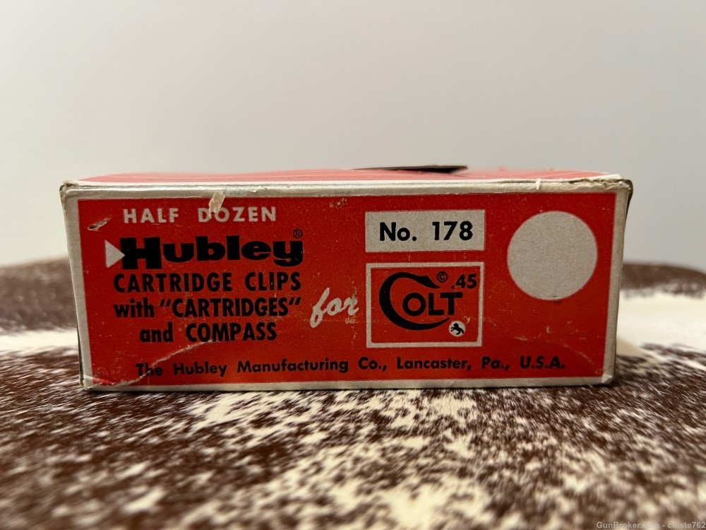 EXTREMELY RARE - Full Display Box Hubley Colt 45 Cartridge Clips w/ Compass-img-8