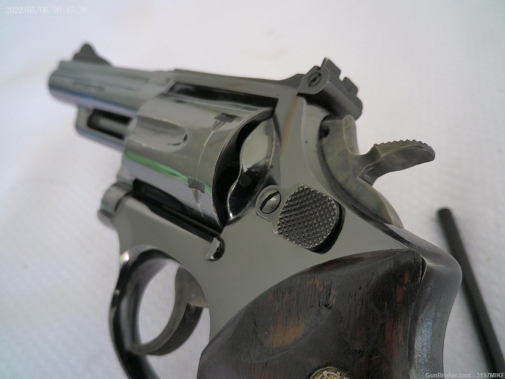 Smith & Wesson Model 19 (no dash) Combat Magnum, .357 Magnum, 4" Barrel-img-5