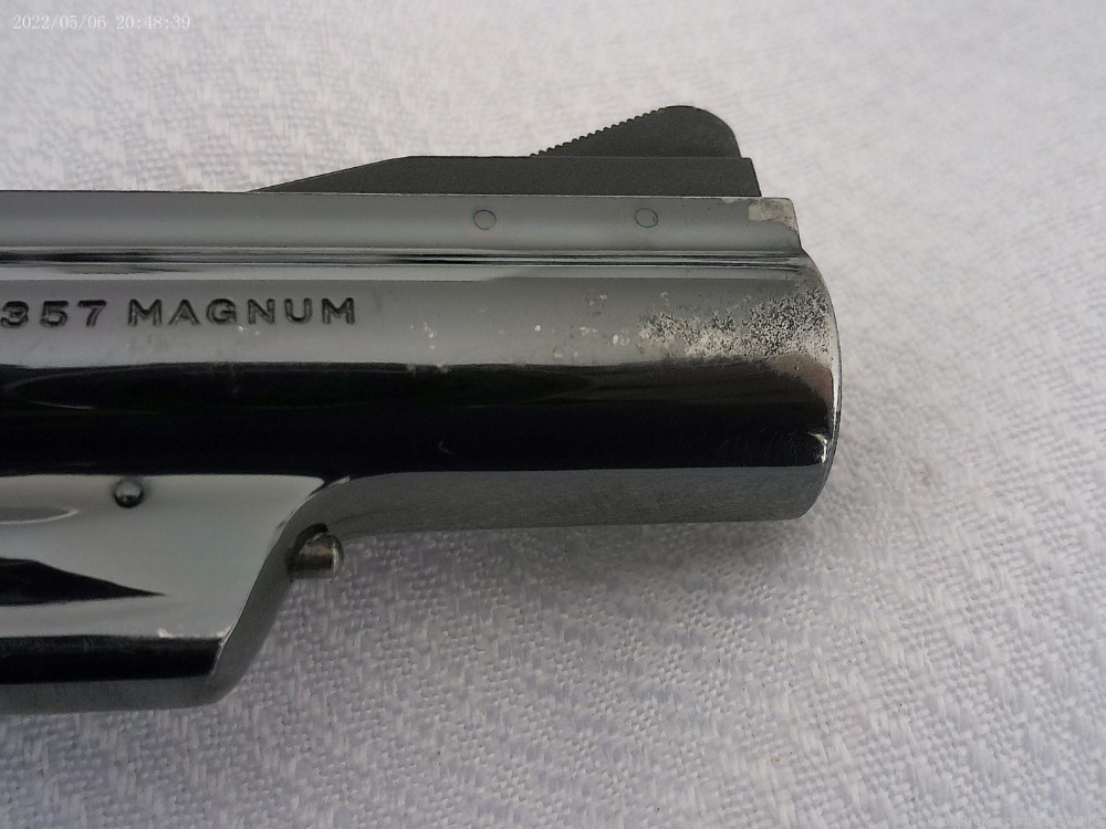 Smith & Wesson Model 19 (no dash) Combat Magnum, .357 Magnum, 4" Barrel-img-19