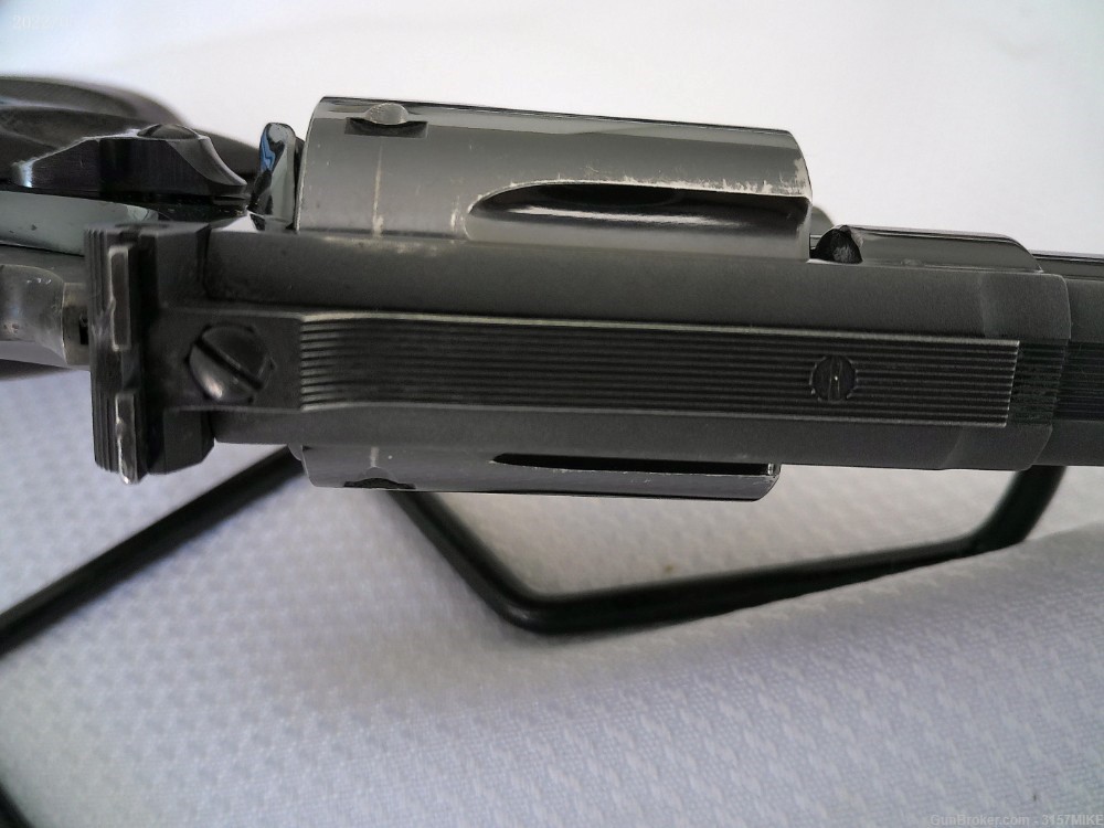 Smith & Wesson Model 19 (no dash) Combat Magnum, .357 Magnum, 4" Barrel-img-9