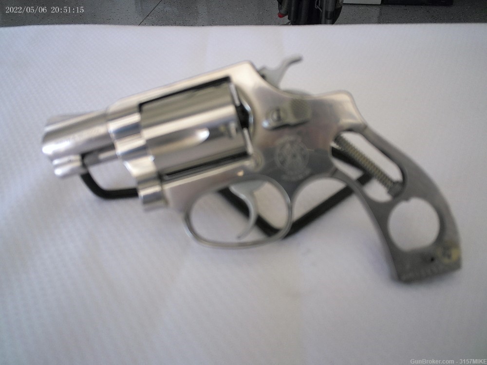 Smith & Wesson Model 60-7 Chief Special Stainless, .38Spl, 2" Barrel-img-21