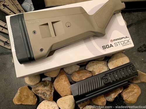 Magpul SGA Stock Remington 870 FDE + Milled Aluminum Picatinny Forend Flat-img-0