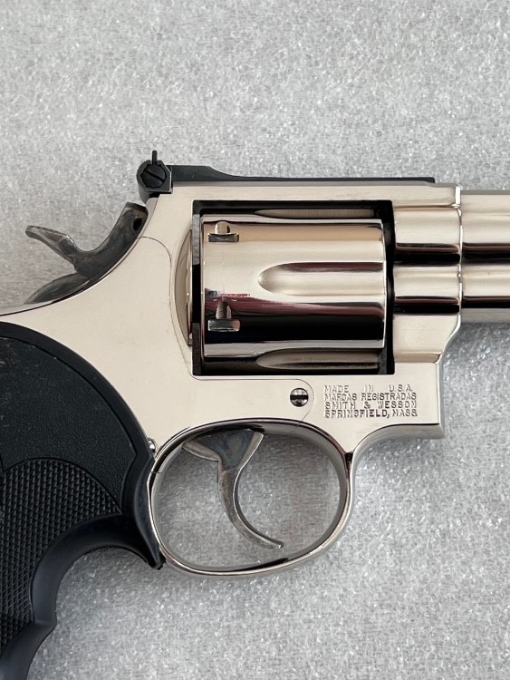 Smith & Wesson 586 Nickel 4”-img-3