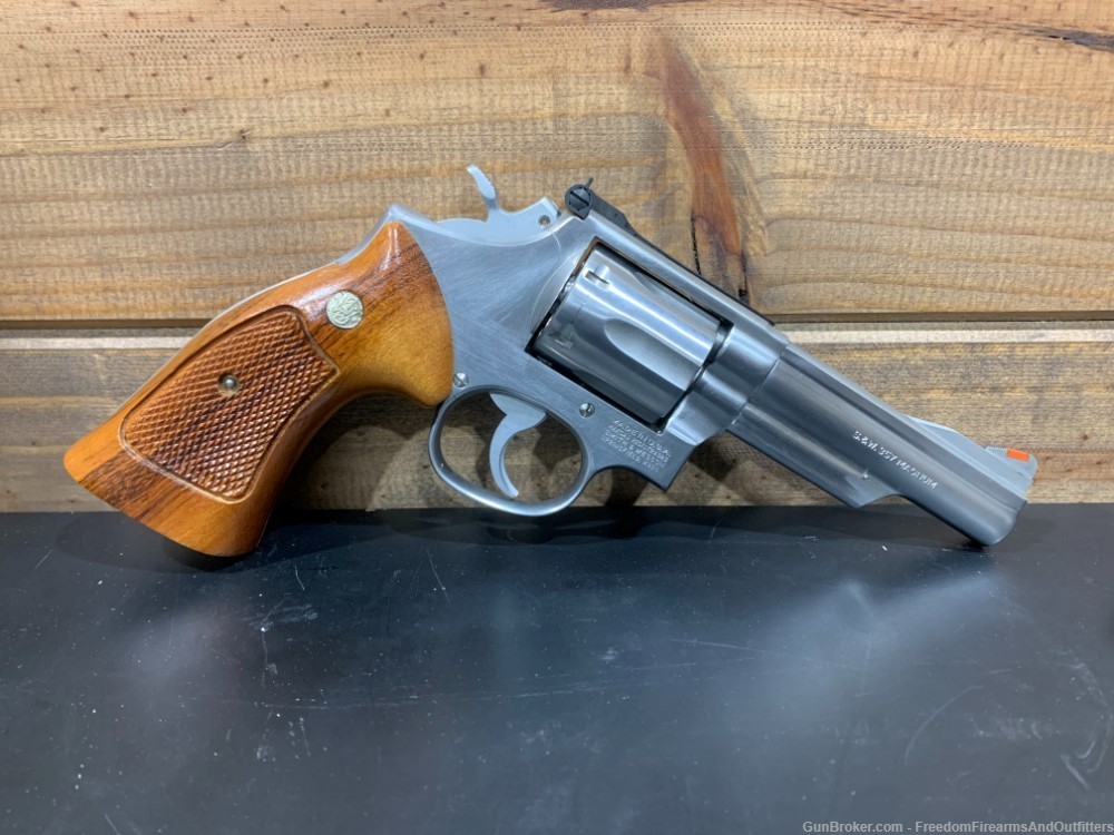 Smith & Wesson 66-2 .357 Mag 4" Original Box-img-1