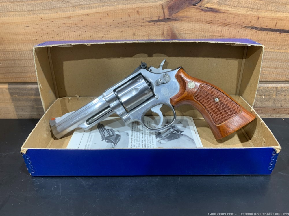 Smith & Wesson 66-2 .357 Mag 4" Original Box-img-0