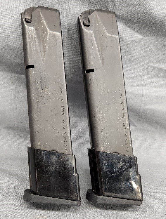 Two Beretta 92 magazines 9mm 20rds each-img-1