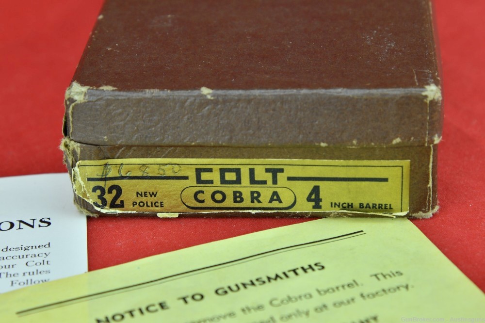 MINTY & EARLY 1952 Colt Cobra - .32 - *W/ ORIGINAL BOX*-img-2