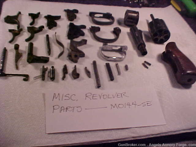 #MO144-SE - Misc Revolver Parts As Pictured-img-3