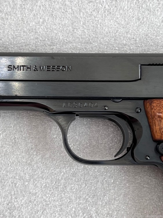 Smith & Wesson Model 41-img-1