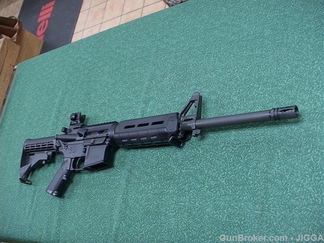 FN  AR 15  5.56-img-0