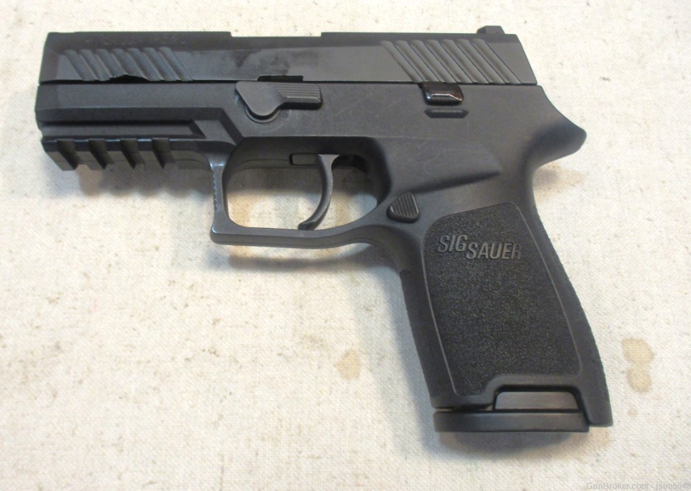 Sig Sauer P320 9mm Semi-Auto Pistol 3.9” 15+1 LNIB-img-4