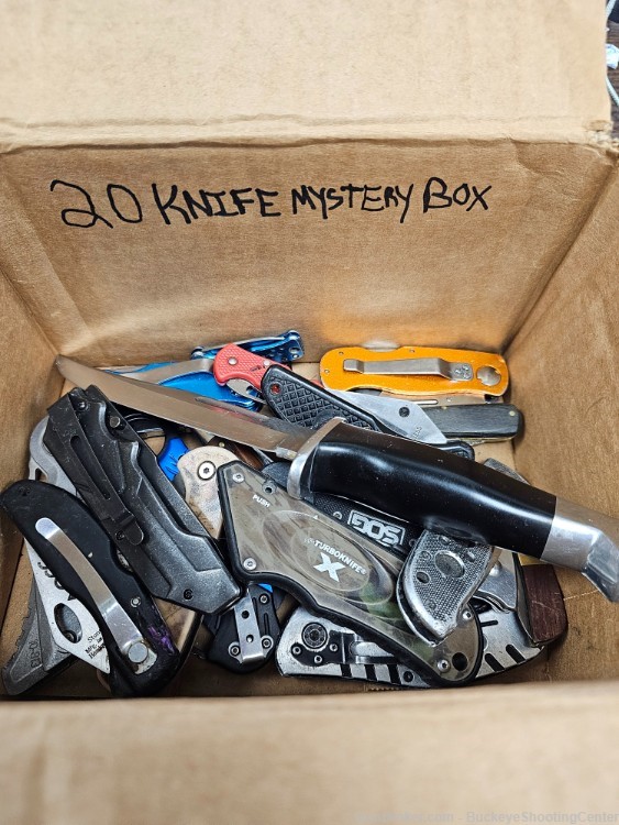 KNIFE Mystery Box 21 Units Total-img-0