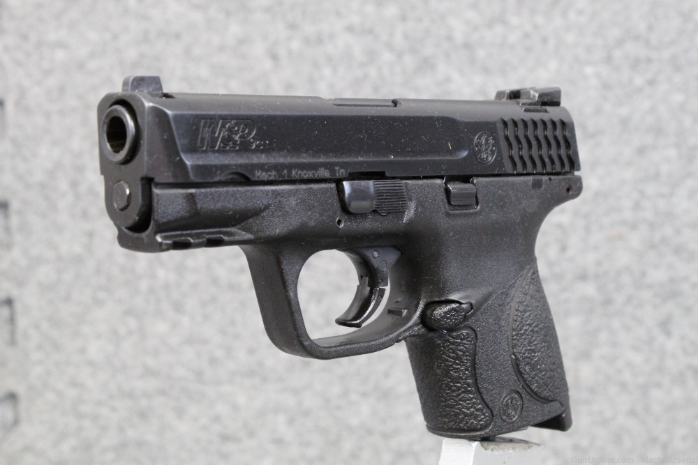 Smith and Wesson Model M&P 9mm Compact Surplus Pistol-img-2