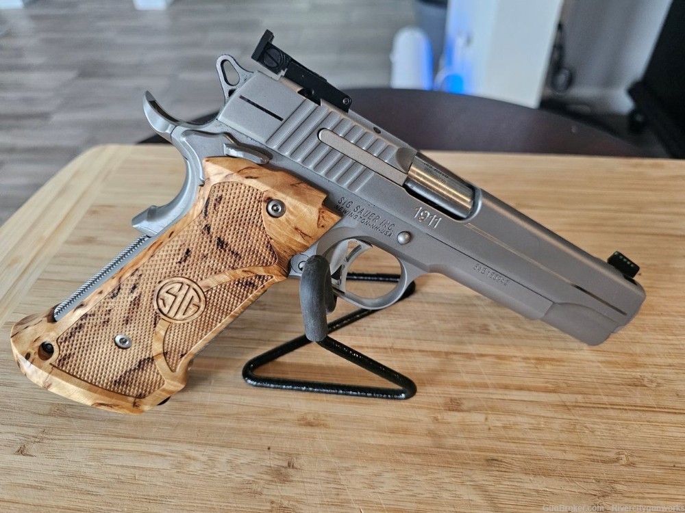 SIG SAUER 1911 Super Target .45ACP Stainless! -img-6