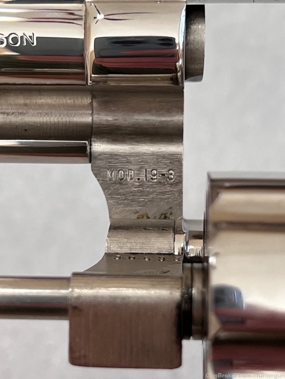 Smith & Wesson 19 Nickel 2.5” Barrel-img-19