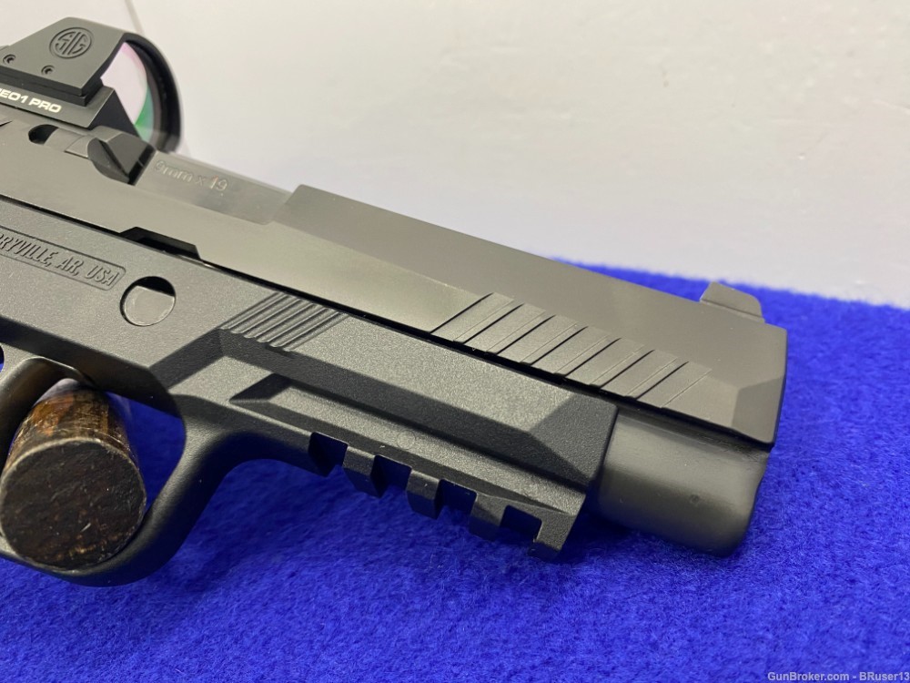Sig Sauer P320 9mm Luger Black *AMAZING EXAMPLE WITH WILSON COMBAT GRIP*-img-22