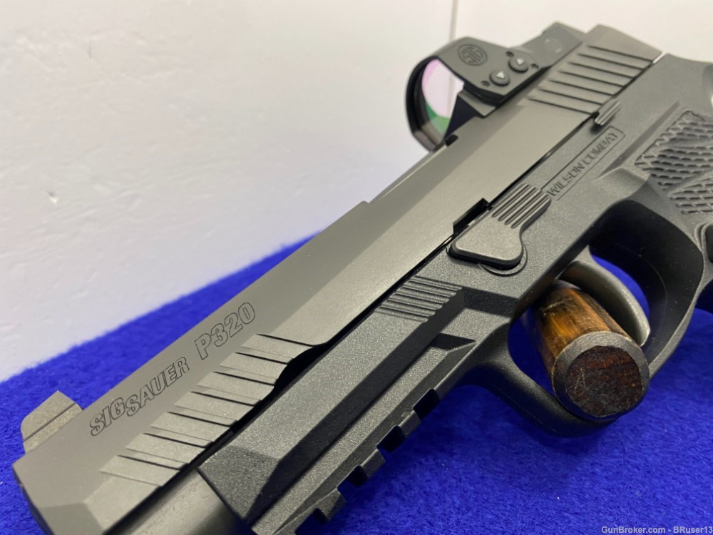 Sig Sauer P320 9mm Luger Black *AMAZING EXAMPLE WITH WILSON COMBAT GRIP*-img-10