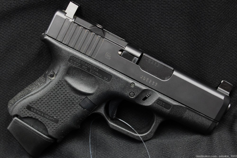 Glock G26 Gen4 9mm Cut for Trijicon RMR; USED with extras -img-4
