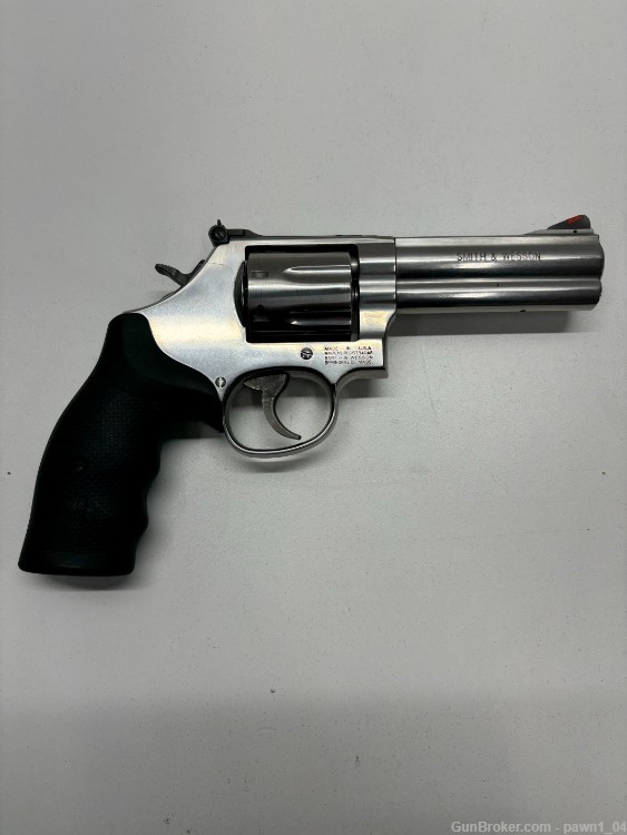 SMITH AND WESSON 686-6 .357 MAGNUM STAINLESS 7 SHOT REVOLVER DOUBLE ACTION-img-1