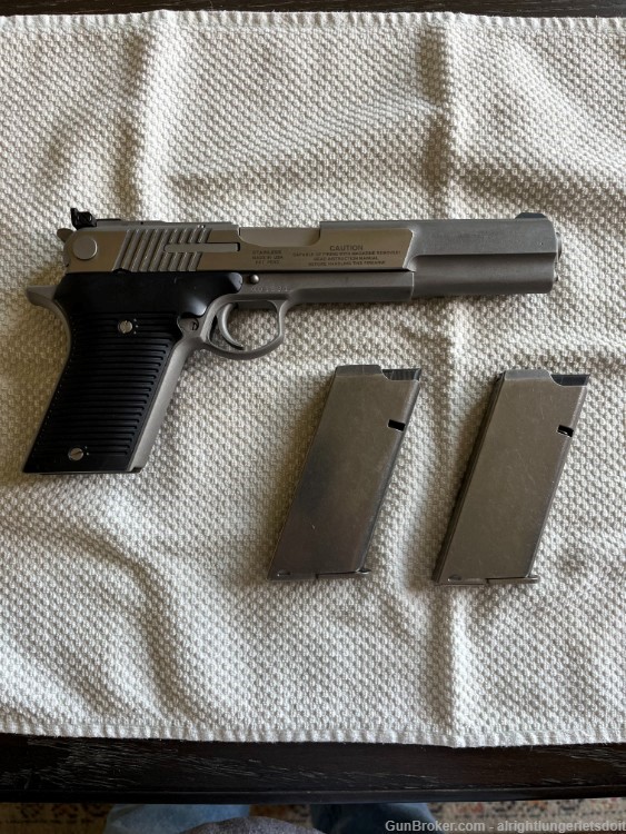 AMT Automag IV-45 Win. mag-img-0