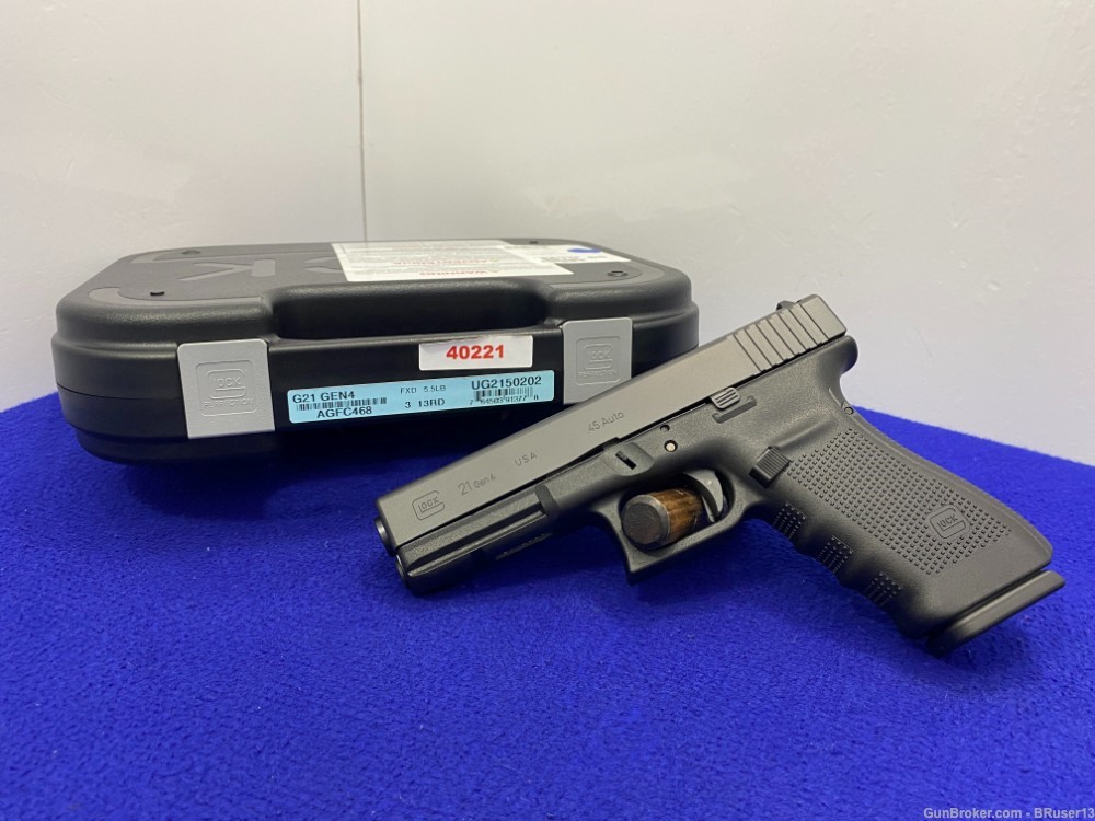 Glock 21 Gen4 .45 ACP Black 4 5/8" *KNOWN FOR IT'S REMARKABLE ACCURACY*-img-2