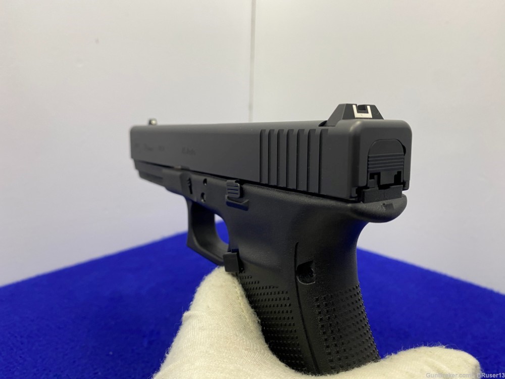 Glock 21 Gen4 .45 ACP Black 4 5/8" *KNOWN FOR IT'S REMARKABLE ACCURACY*-img-29