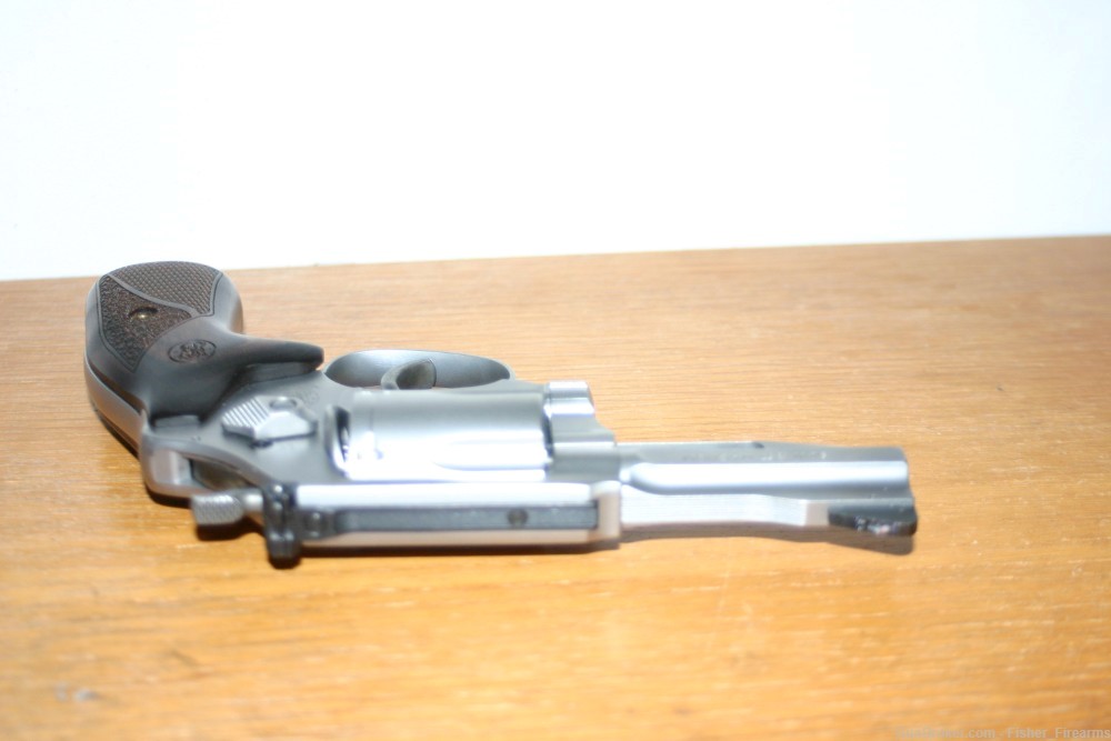 Smith & Wesson 60-15   PRO Series  Excellent condition-img-10