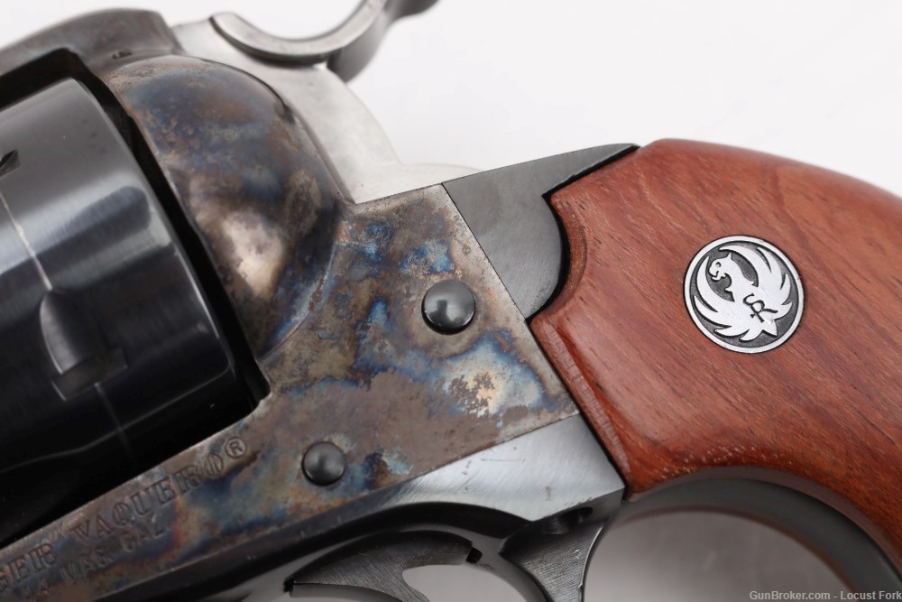 Ruger Vaquero Bisley 44 Magnum 5.5" Case Color 2002 NO RESERVE!-img-9