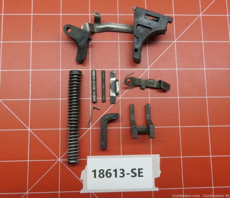 Glock 23 .40 S&W Repair Parts #18613-SE-img-1