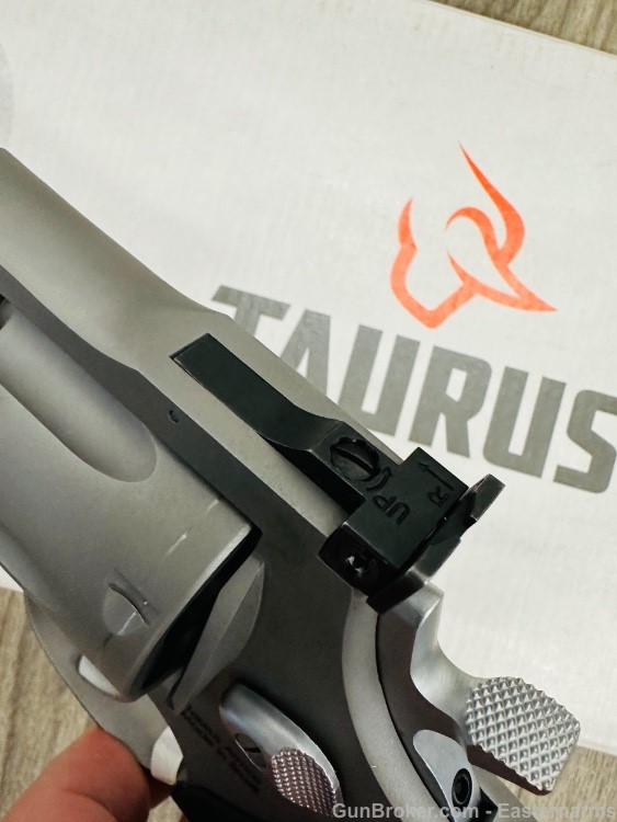 Taurus Model 44 in .44 Magnum 8 3/8" ported barrel, Stainless NEW IN BOX   -img-9