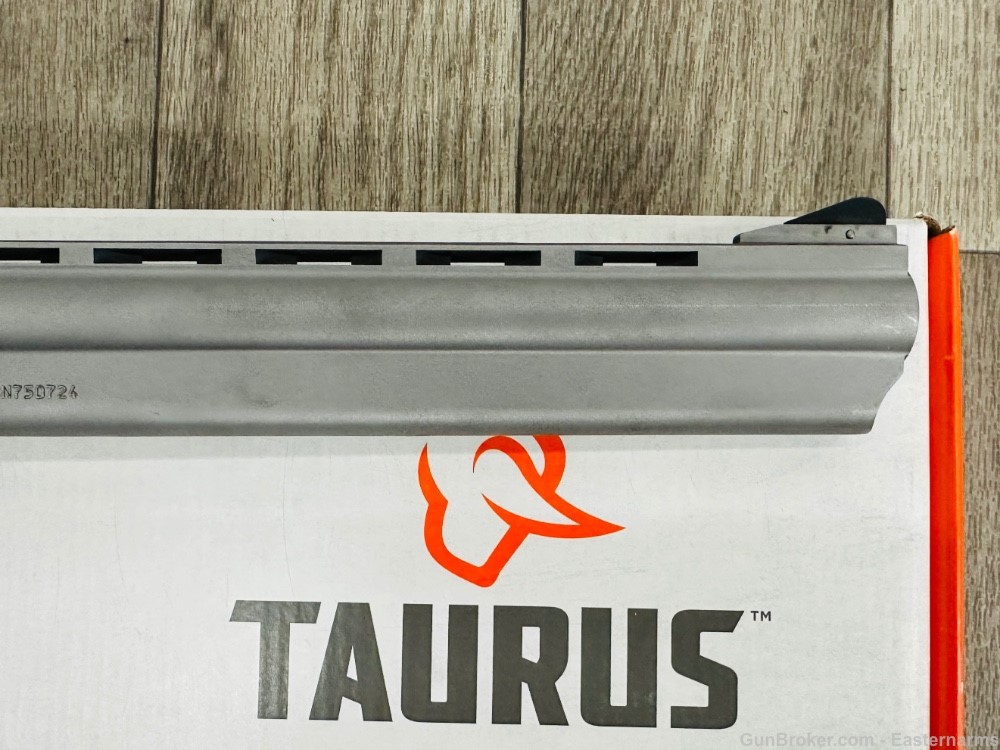 Taurus Model 44 in .44 Magnum 8 3/8" ported barrel, Stainless NEW IN BOX   -img-1